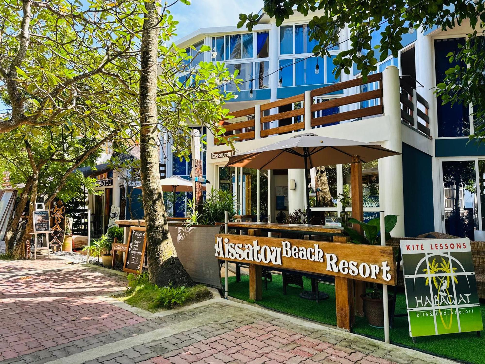 Aissatou Beach Resort Balabag  Екстериор снимка