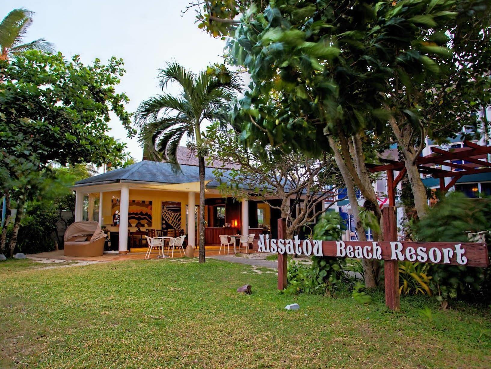 Aissatou Beach Resort Balabag  Екстериор снимка